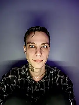 Pro100yy's cam snapshot