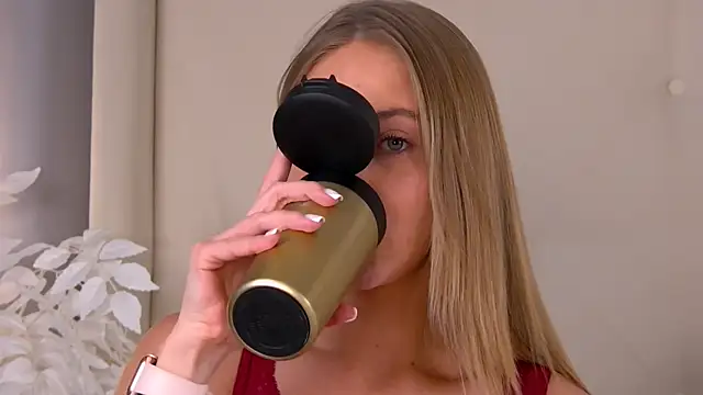 ur_wet_dreams live sex cam