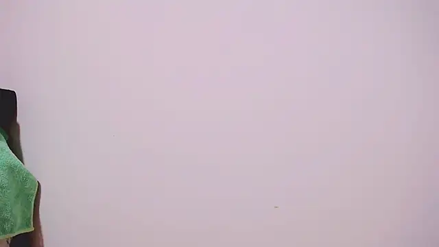 MaidenGame live sex cam