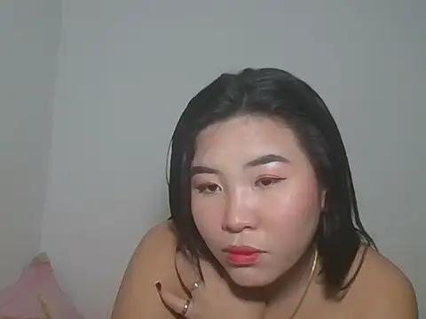 Zyeiii's cam snapshot