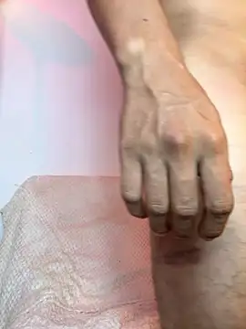 Guadalupe_Lopez live sex cam