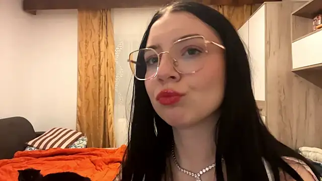 DoraRobertos's cam snapshot