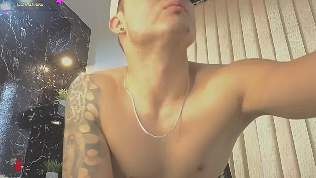 Alexander_ferre's cam snapshot