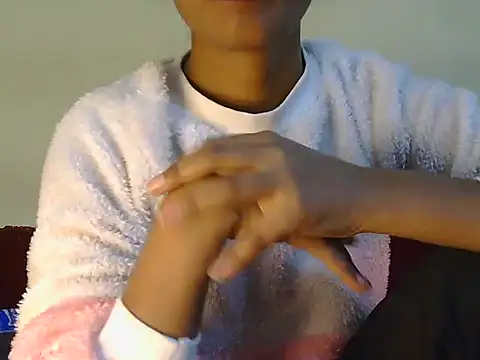 Riyaa_Kaur's cam snapshot