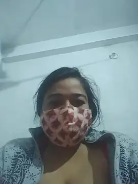 momo_loves's cam snapshot