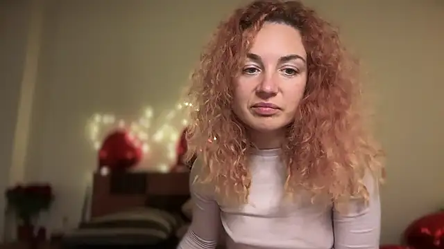 Reddgiirl's cam snapshot