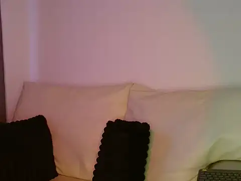 dulce_adara's cam snapshot