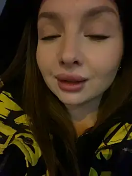 KrisMagnoly live sex cam