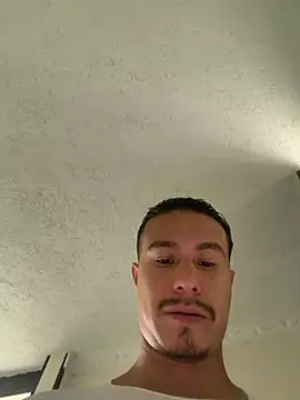 DominickVegas live sex cam