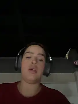 Anaroussew02 live sex cam