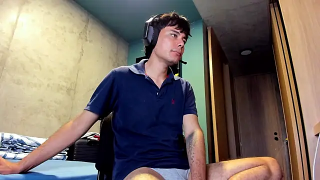 Huge_latin_cock live sex cam