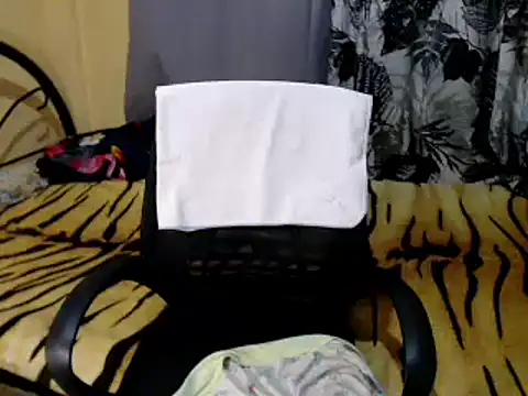 lovelyxmorena's cam snapshot