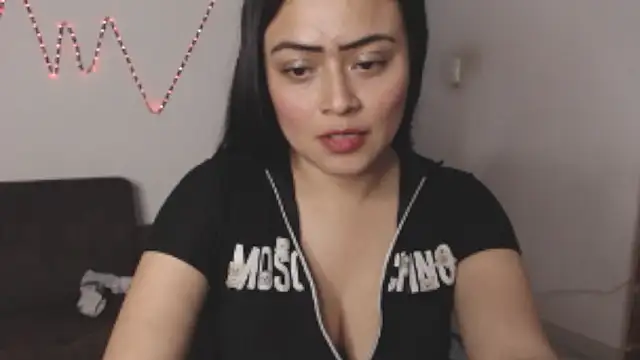 gabriela_grace1's cam snapshot