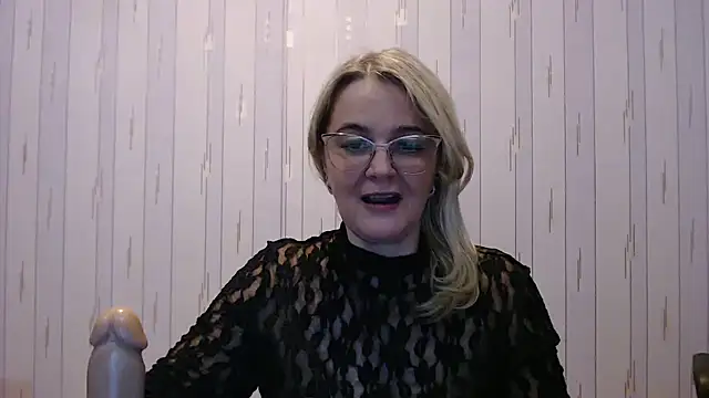 EleanoraDream live sex cam