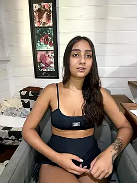 hannahchavess live sex cam