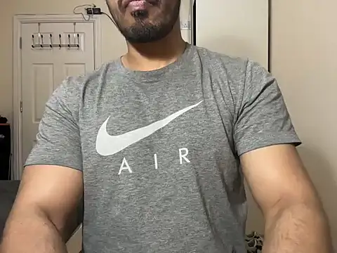 celibate-monk's cam snapshot