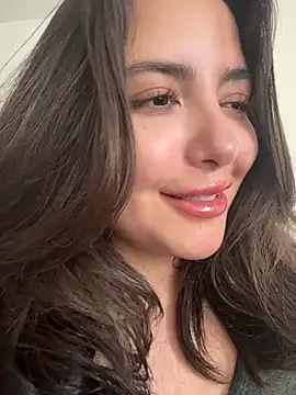 sukhakunis1 live sex cam