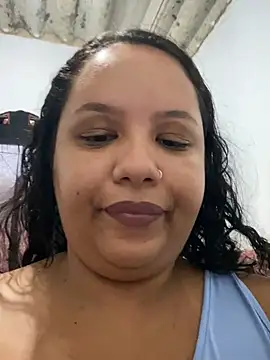 Bigostosa live sex cam