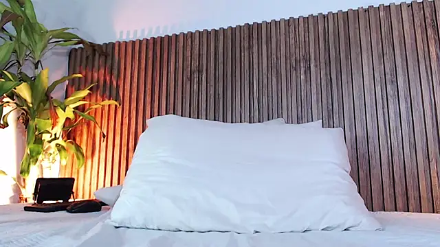 DilanJonnes_ live sex cam