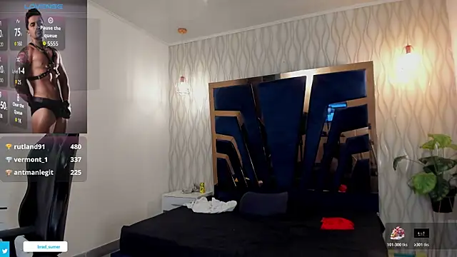 Brad_Summer live sex cam