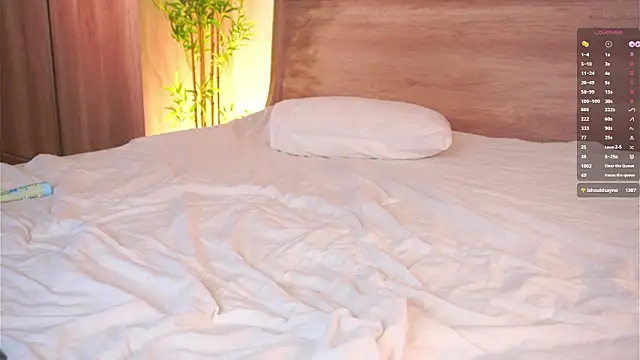 LolySun live sex cam