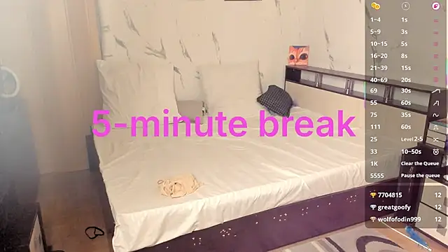 SophieRayne live sex cam