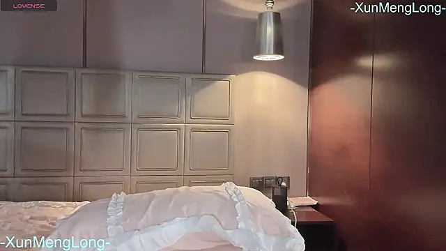 -XunMengLong- live sex cam