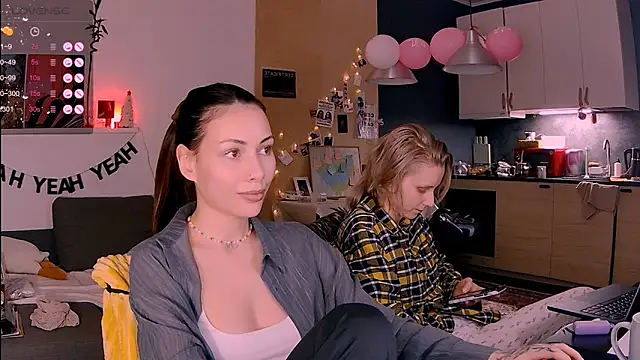 KatiKate live sex cam