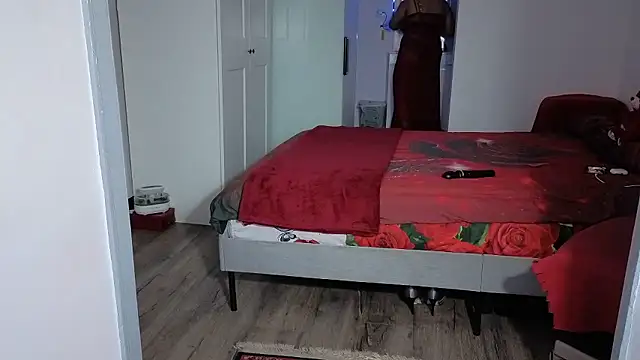 HotSpicyGujju live sex cam