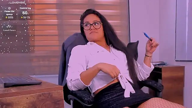 Overtime__'s cam snapshot