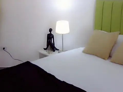 charlotte1_sweet live sex cam