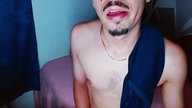 andyyboy live sex cam