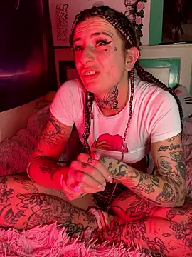 BlazyKitsune-'s cam snapshot