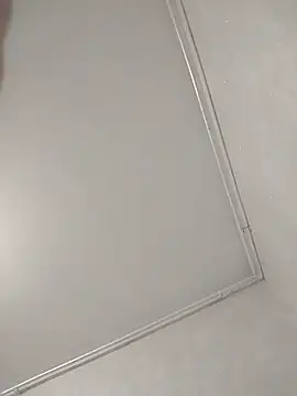 EvyLure live sex cam