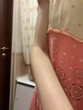 Angi9e's cam snapshot