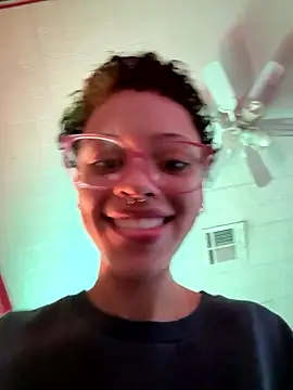 jojosbizarrelyf live sex cam