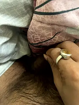 Arushridelong live sex cam