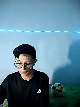 SantiagoRusso18 live sex cam