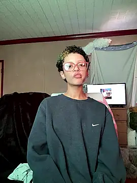 jojosbizarrelyf's cam snapshot