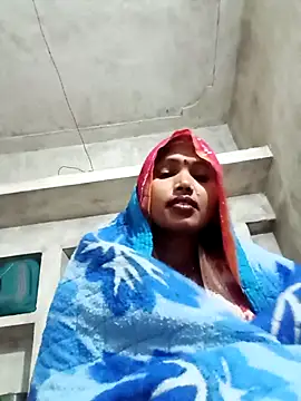 Cm_pooja's cam snapshot