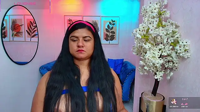 Emiily__Rousse's cam snapshot