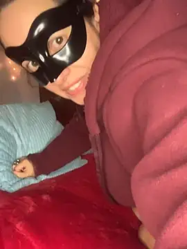 mass_hotbrunette's cam snapshot