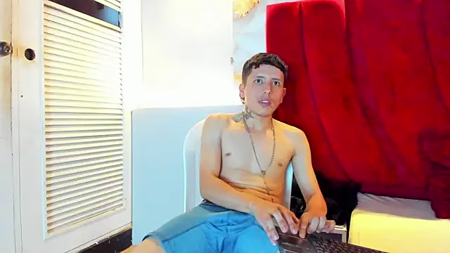 ESTEBAN_2102 live sex cam