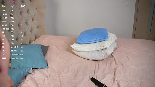 TaneshaRafail live sex cam