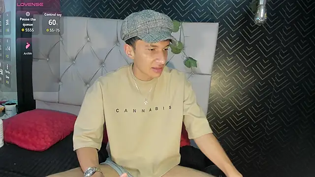 Elian_Julian live sex cam