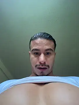 DominickVegas live sex cam