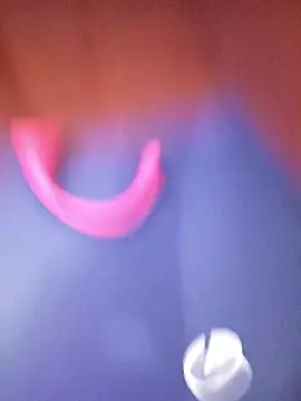 mari_dewitz's cam snapshot