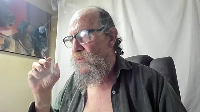 Uncle_Hottie live sex cam