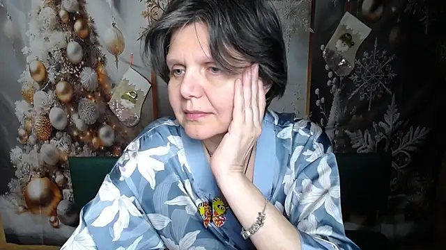 LunaDobra live sex cam