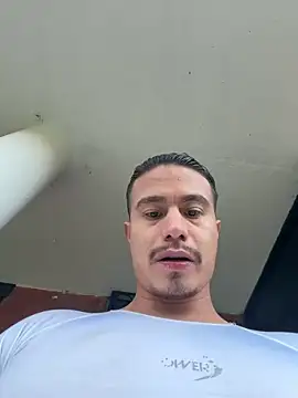 DominickVegas live sex cam